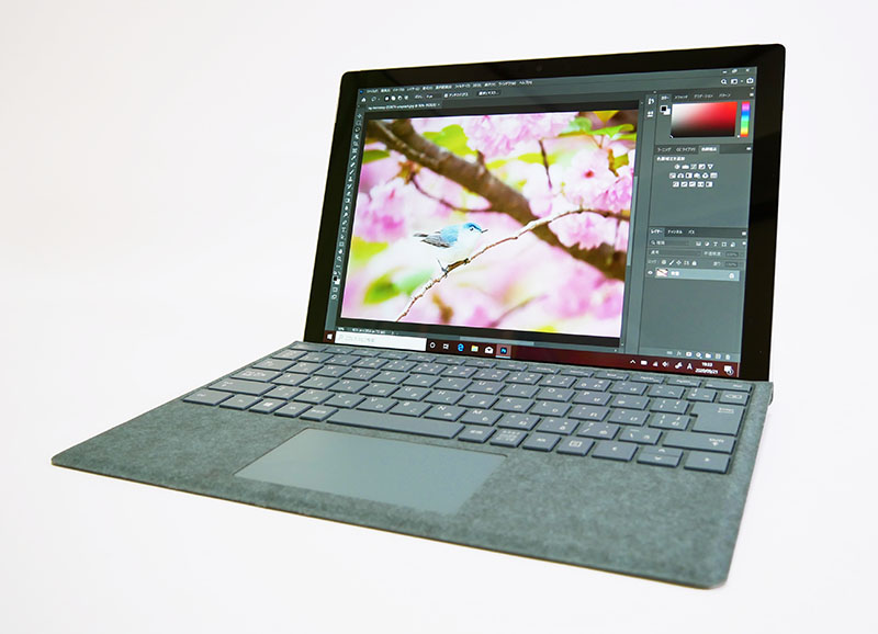 Surface Pro 7Photoshop